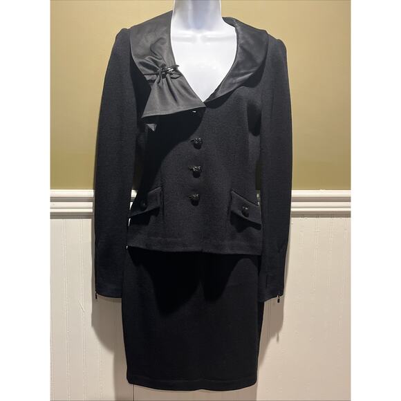 Vtg St John Evening 2pc Skirt Suit Black Santana Knit Button Front Jacket Sz 0/2 - Picture 1 of 12